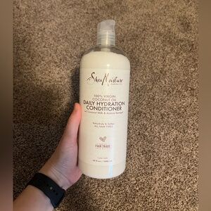 Shea Moisture Daily Hydration Conditioner